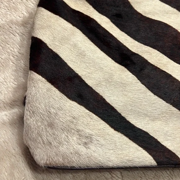 LAURA DI MAGGIO Tote - Picture 11 of 17